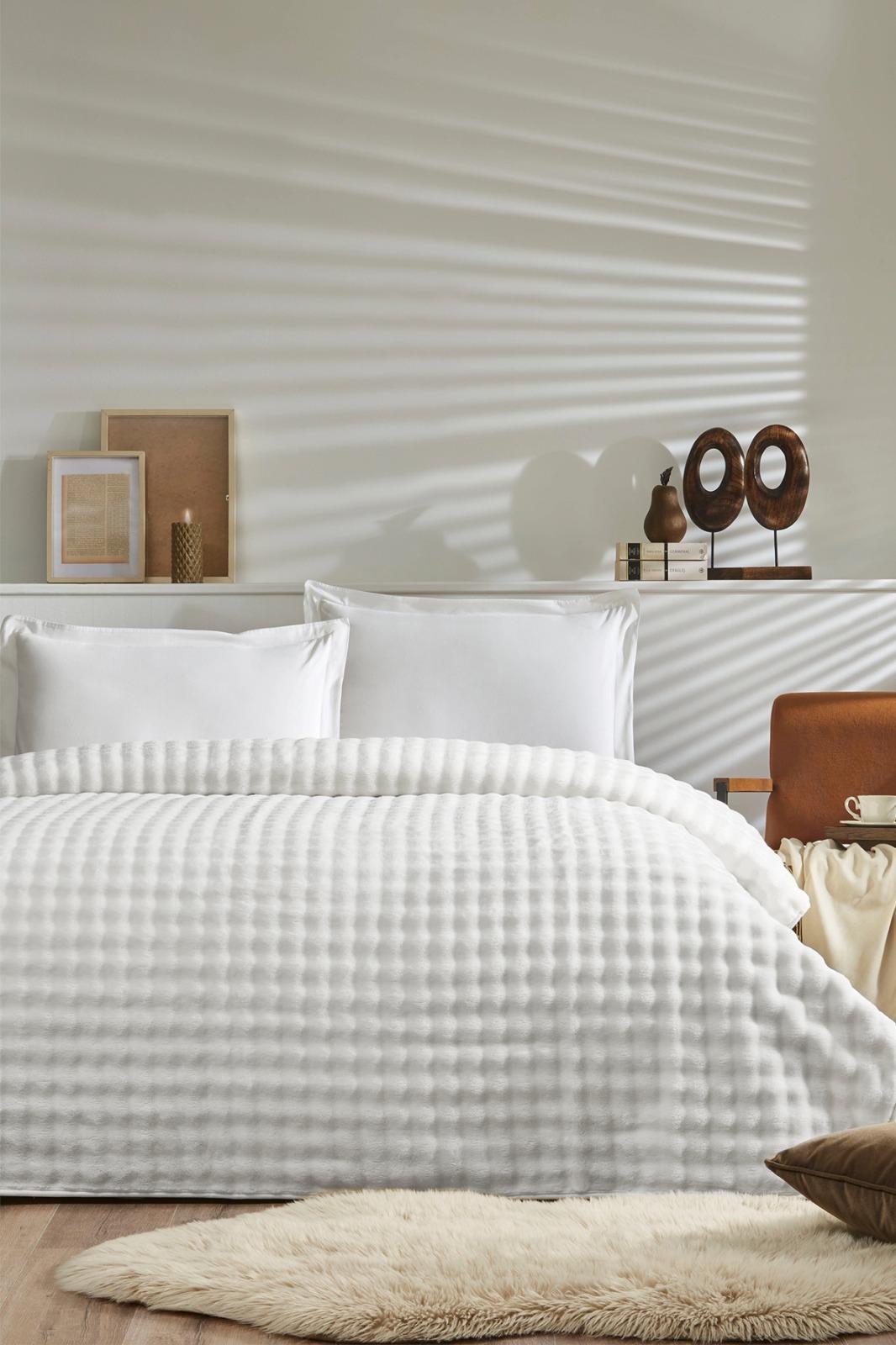 Özdilek Battaniye Seti Çift Kişilik Fluffy Ekru